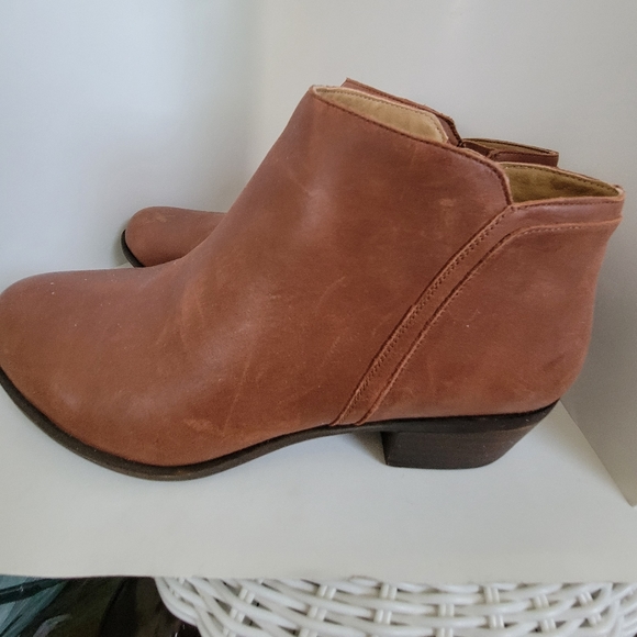 LUCKY Brand Womens Barstyn Leather Bootie - Picture 1 of 7